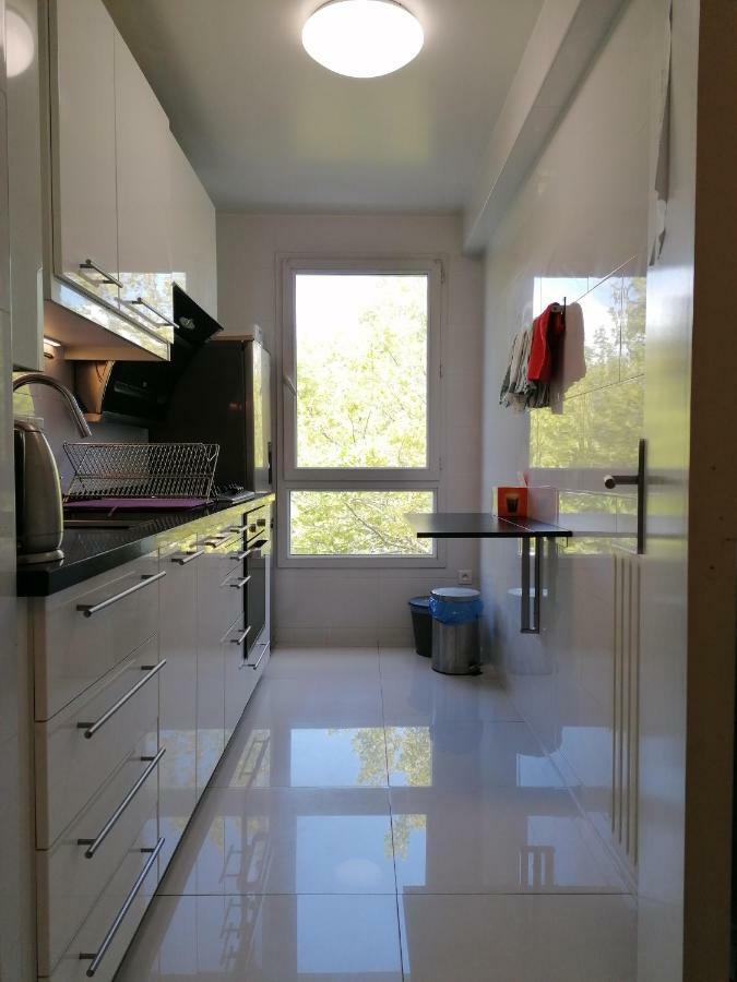 Beautiful T4 Appartement 8 Personnes Proche Disney Parking Prive Bussy-Saint-Georges Exterior photo